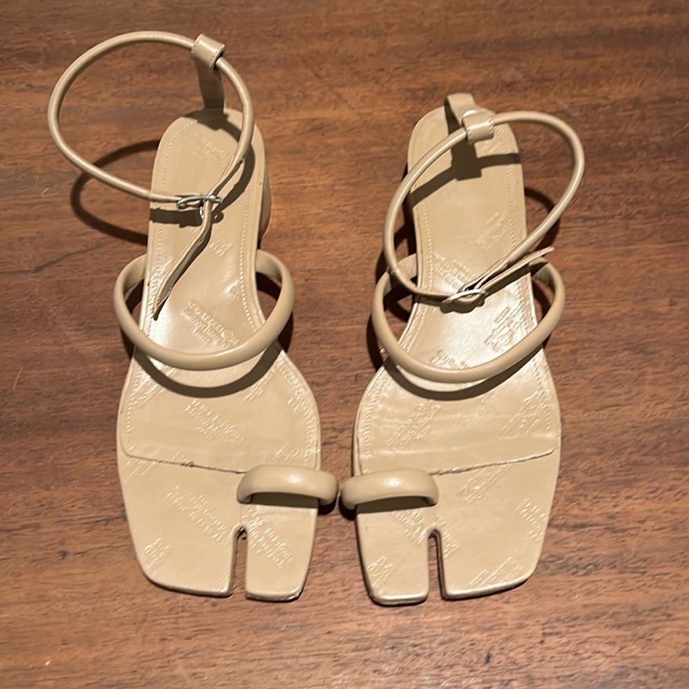 Maison Margiela Tabi sandals